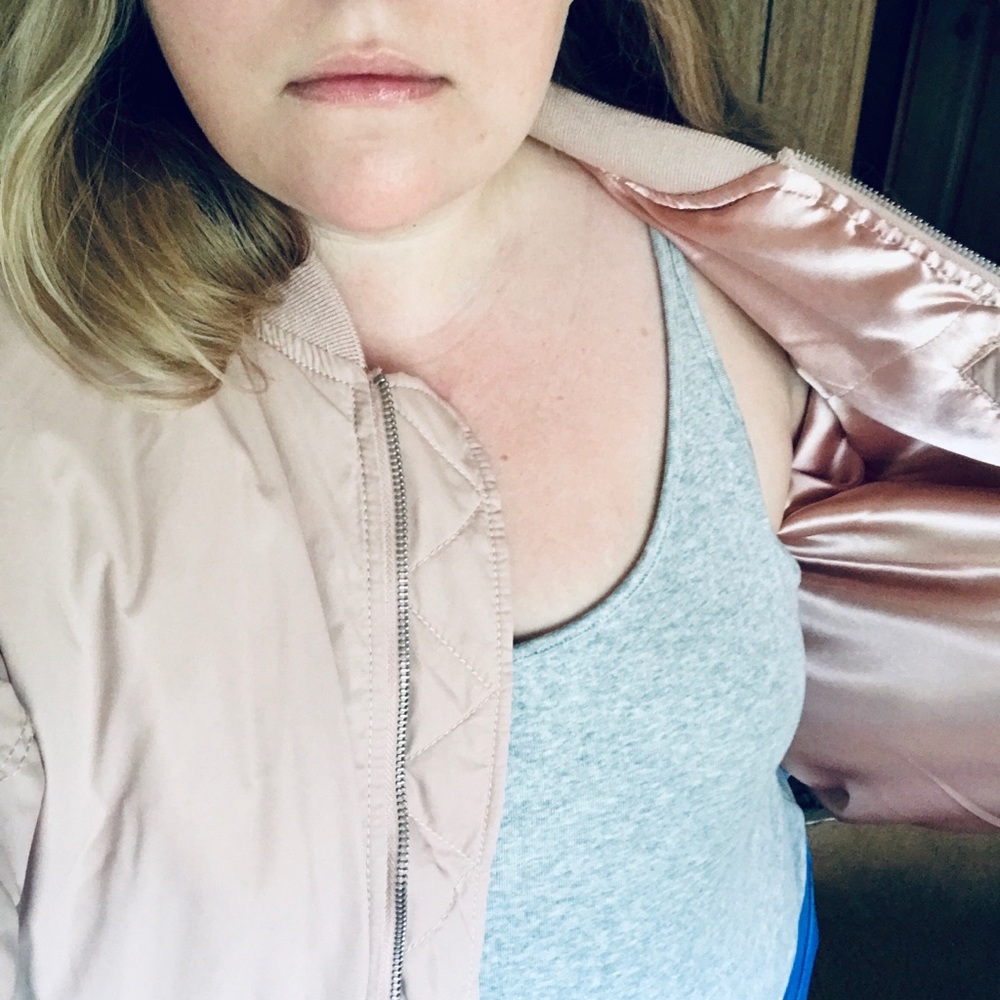 GAP blush bomber jacket - Picture 2 of 6